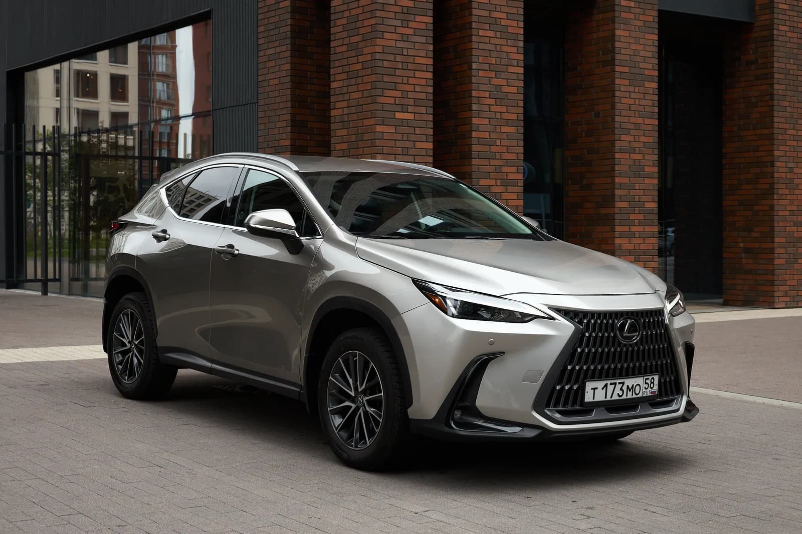 Lexus NX
